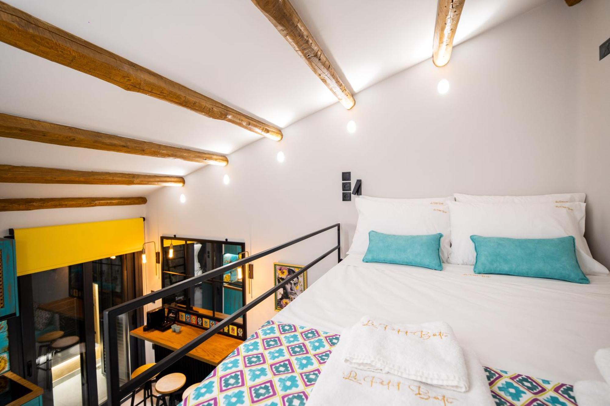 Frida Kahlo - Le Petit Bati Apartamento Volos Exterior foto