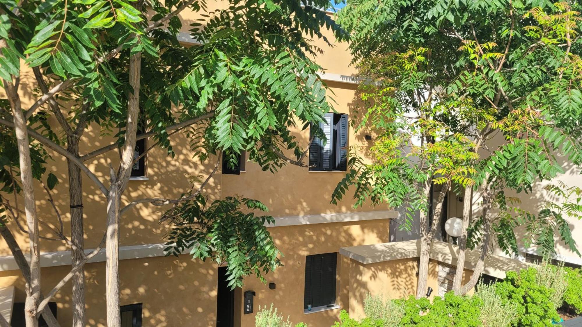 Frida Kahlo - Le Petit Bati Apartamento Volos Exterior foto