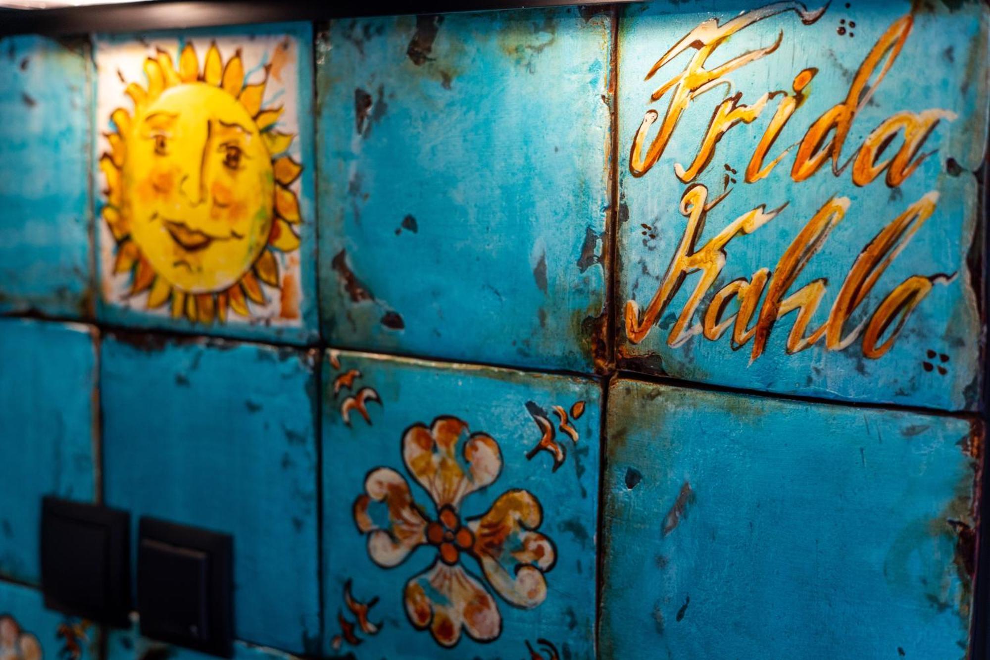 Frida Kahlo - Le Petit Bati Apartamento Volos Exterior foto